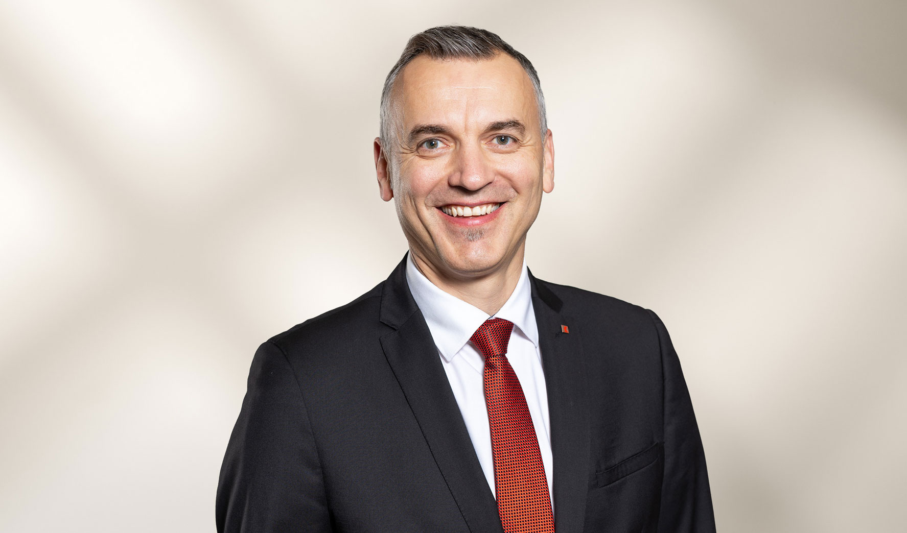 Thomas Gasser, Leiter Segment Privat- und Firmenkunden OKB